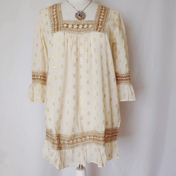 NAOO - Nation AK Outfits Tops - NAOO - Cream color tunic with golden accents.